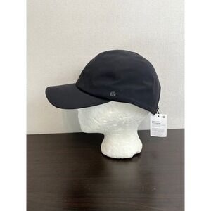 Lululemon Fast and Free Running Hat Black Adjustable Reflective L/XL NEW